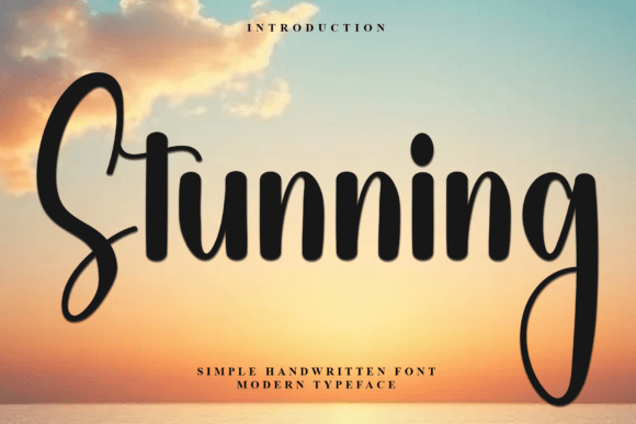 Stunning: A Festive Typeface for Holiday Designs